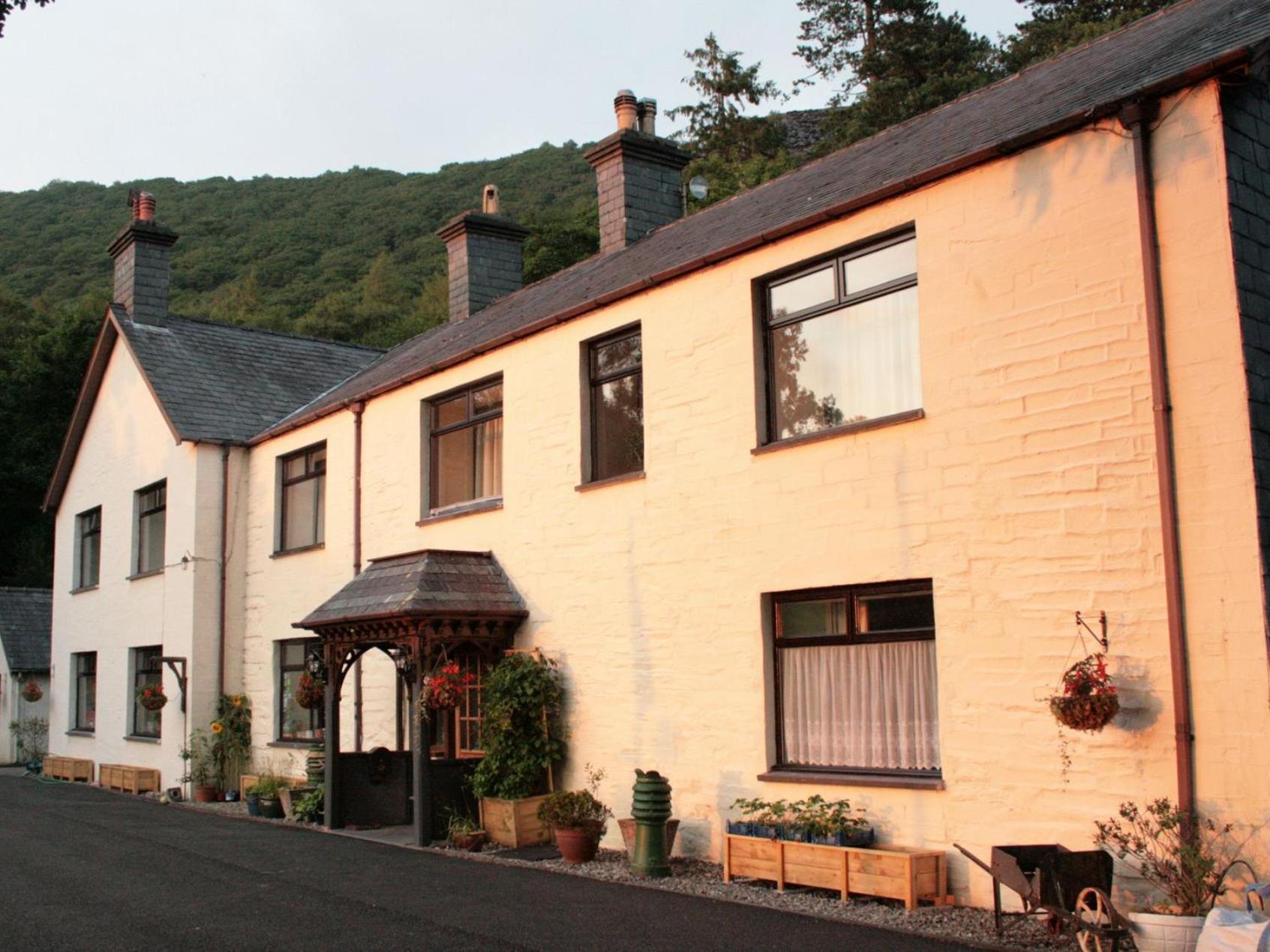 Padarn Apartment At Glanybala Holidays Llanberis Exteriör bild